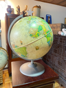 Globo terráqueo retroiluminado grande