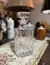 Licorera o whiskera vidrio y tapa en cristal