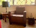 Silla en cuero color café art deco