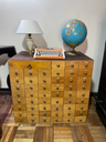 Mueble cajonero o boticario 