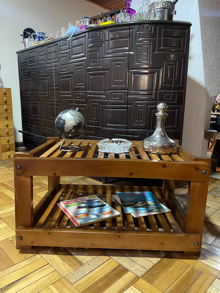 Mesa de centro en madera de dos niveles