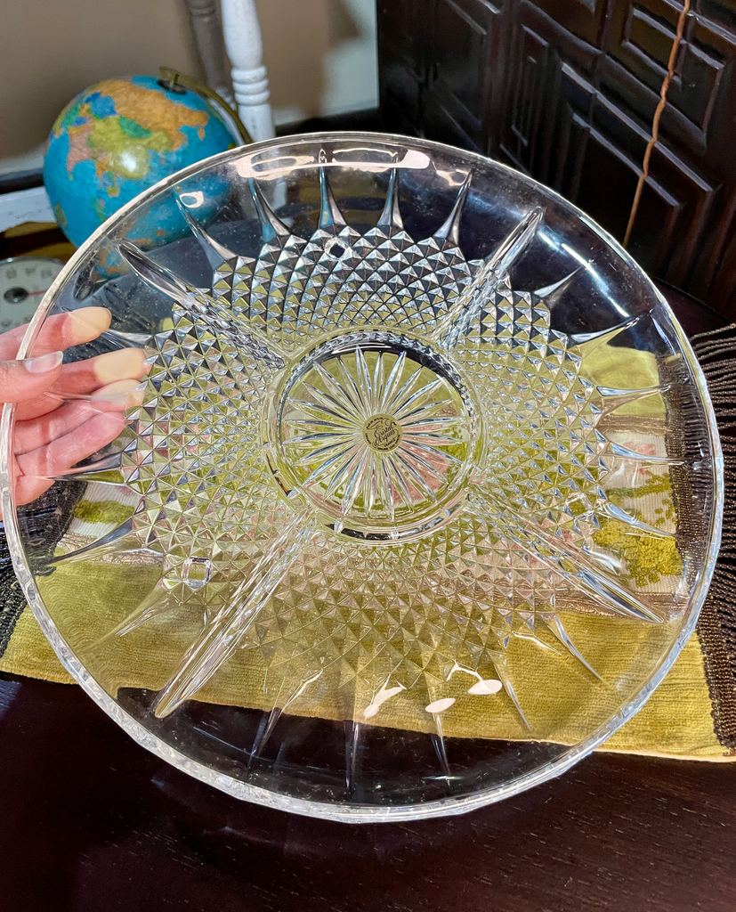 (Vendido) Bandeja para pasabocas de la marca Cristal d'Arques Paris