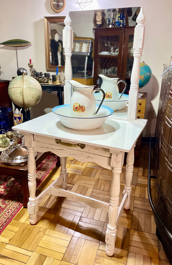 Mueble recibidor o tocador pequeño color blanco