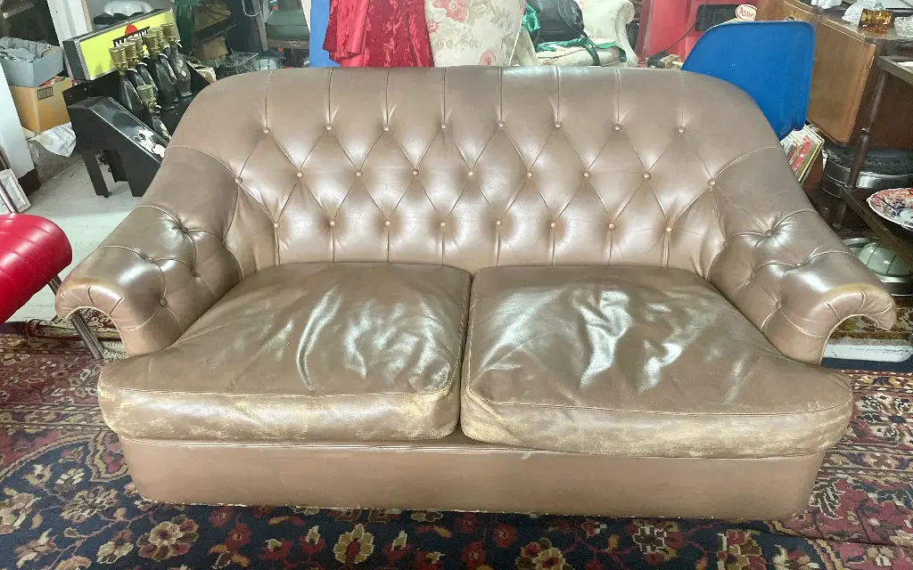 [TES-A-00000000020] Sofá de cuero beige 3 o 2 puestos