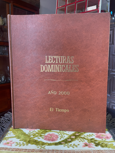 [TES-A-00000000334] Lecturas dominicales del año 2000 del periódico El Tiempo