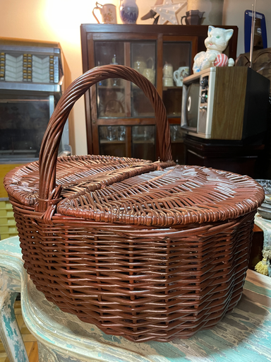 [TES-A-00000000439] Canasto o canasta para picnic en mimbre