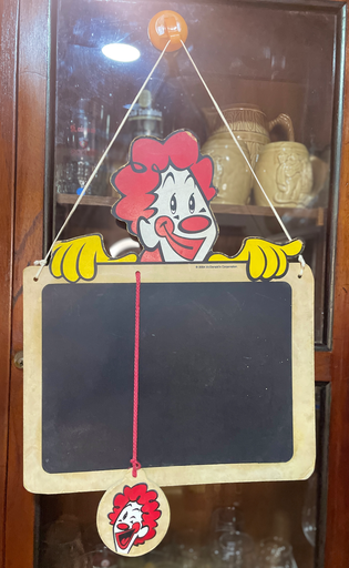 [TES-A-00000000480] Pizarra o tablero infantil MacDonald's