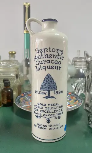 Botella de licor Curazao
