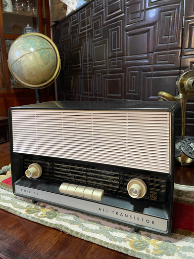 Radio Philips all transistor años 60s