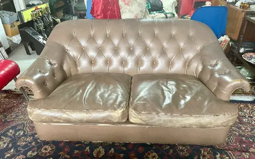 [TES-A-00000000020] Sofá de cuero beige 3 o 2 puestos