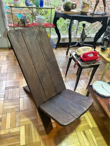 [TES-A-00000000120] (Vendido) Silla en madera recostada vikinga africana