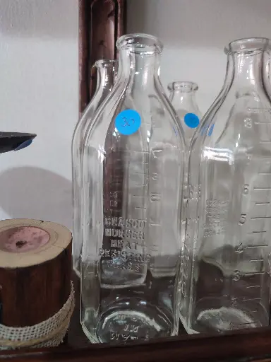 [TES-A-00000000174] Biberón pyrex 