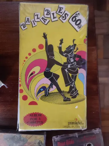[TES-A-00000000229] Álbum doble en cassette bailables años 60s