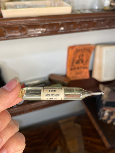 [TES-A-00000000246] Botella, ampolleta de colección boticario antiguo - aceite alcanforado